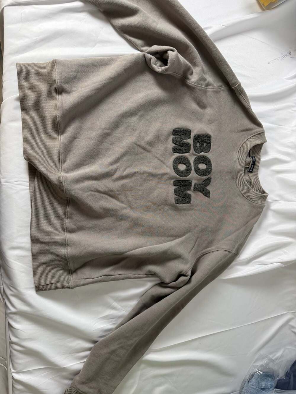 LE LA LO BOY MOM Chenille Cotton Sweatshirt Taupe Size L